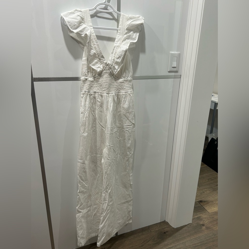 Elegant White Jumpsuit